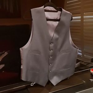 Grey express vest